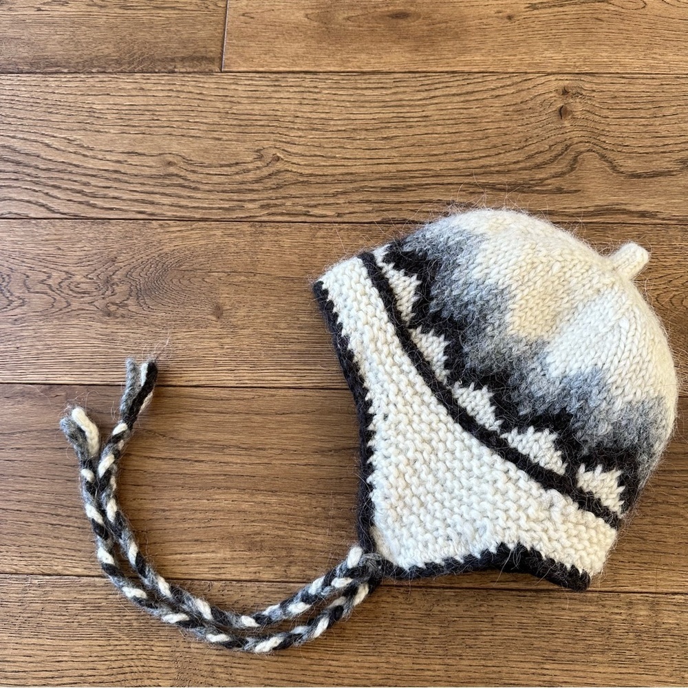 New Pure New Wool Hat Kids Size Handmade Made in Iceland